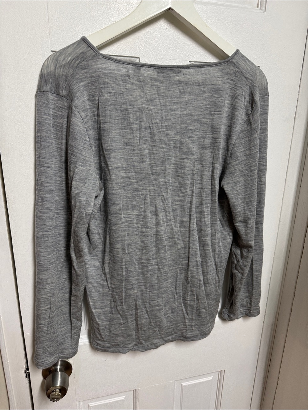 Vince Gray Scoop Neck Long Sleeve Top - Picture 4 of 4